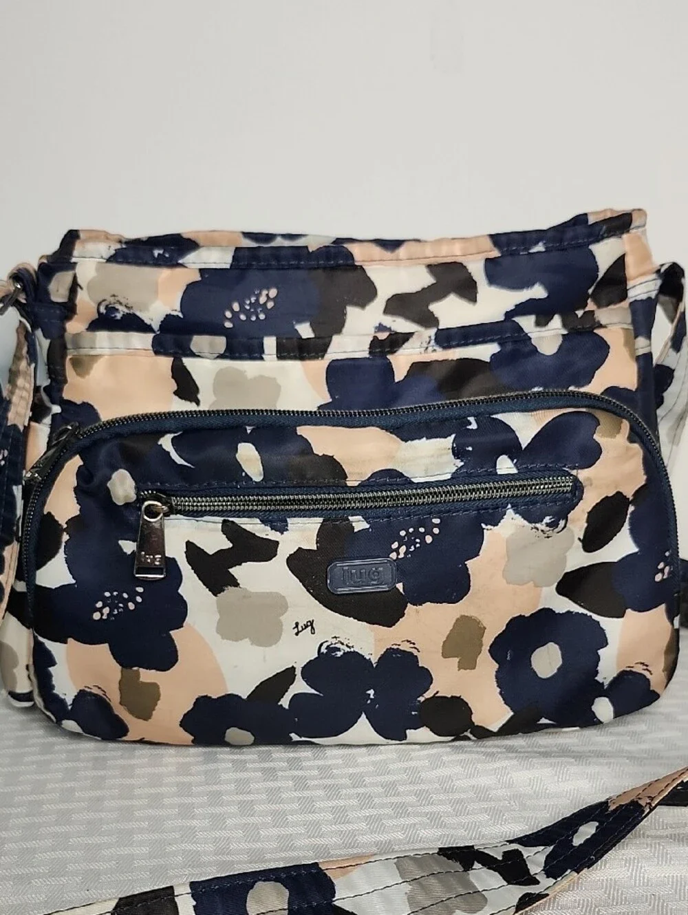 Lug Shimmy Abstract Floral Crossbody Bag